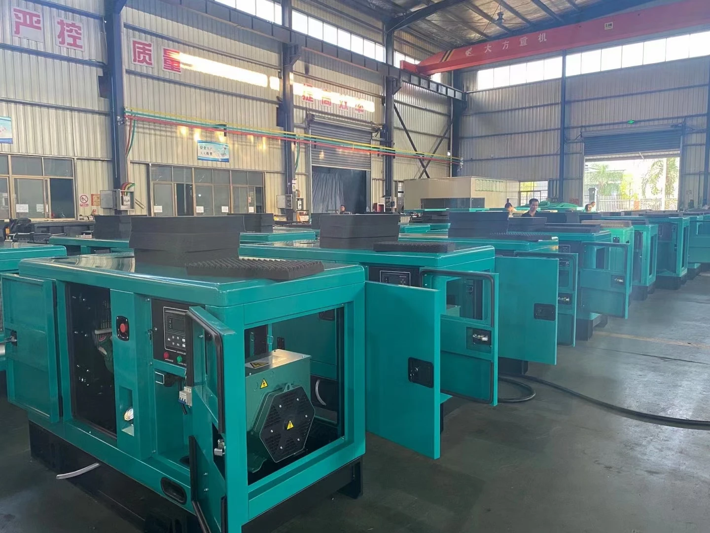 G&uuml;&ccedil; Se&ccedil;eneklerinde Gezinme: Perkins Dizel Jenerat&ouml;rleri 16KW'dan 75KW'a Ulaşır