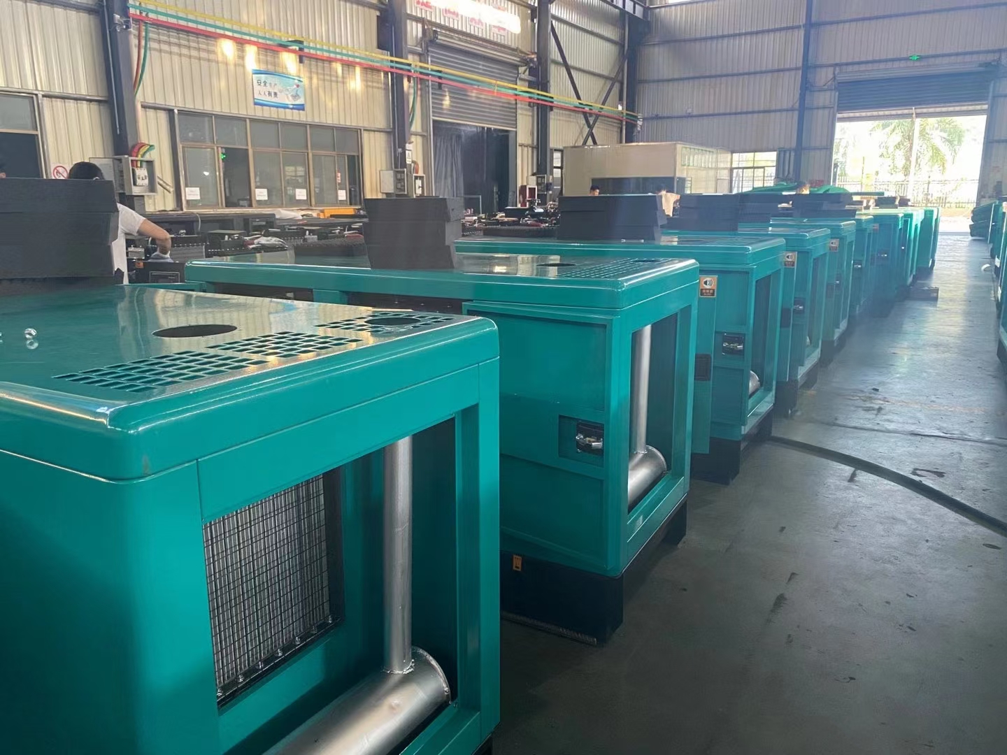 Ürün Hattı İncelemesi: Çeşitli Endüstriyel Talepler İçin 30kW Dizel Jeneratörler
